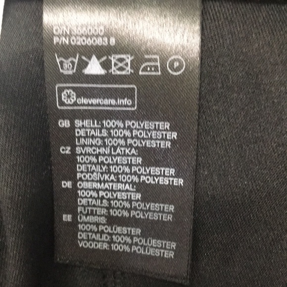 H&M Divided Bow Front Black Skirt Medium - Picture 8 of 8